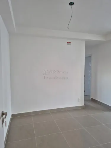 Apartamento novo ótima localização, com 3 dormitório
