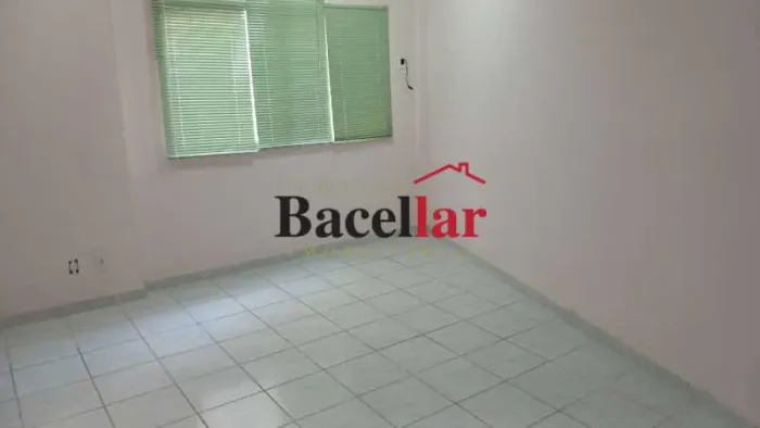 Apartamento : / Residencial / Tijuca