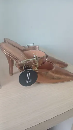 Sapato bronze rose novo