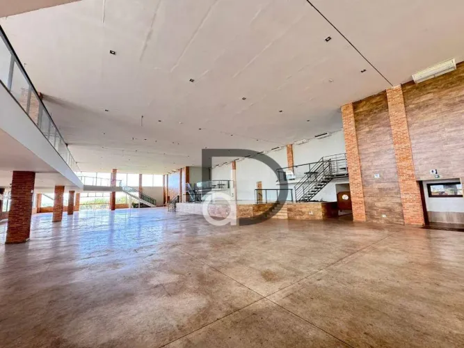 Galpão à venda, 2584 m² por R$ 6.500.000,00 - Chácara do Vale - Mococa/SP