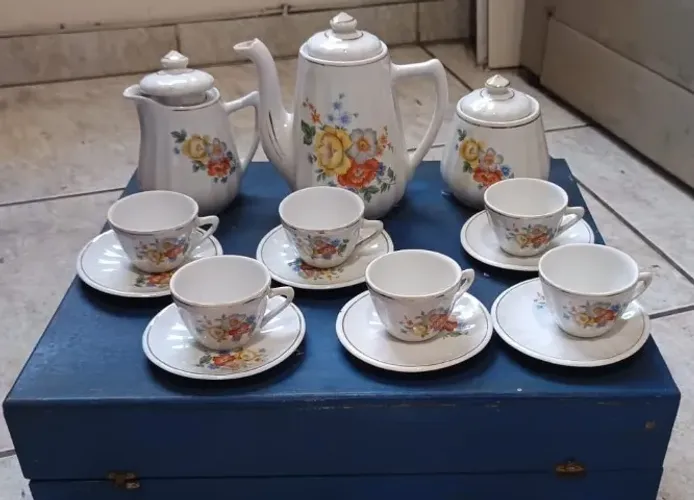 Conjunto Cidamar Rami Jundiaí - Antigo e belo conjunto para chá em porcelana