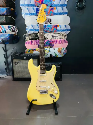 Guitarra StratoCaster Memphis