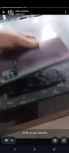 Celular com defeito
