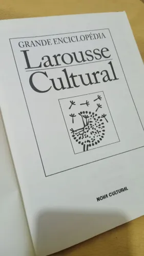 Grande Enciclopedia Larousse Cultural
