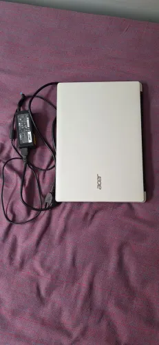 Notebook Acer Usado