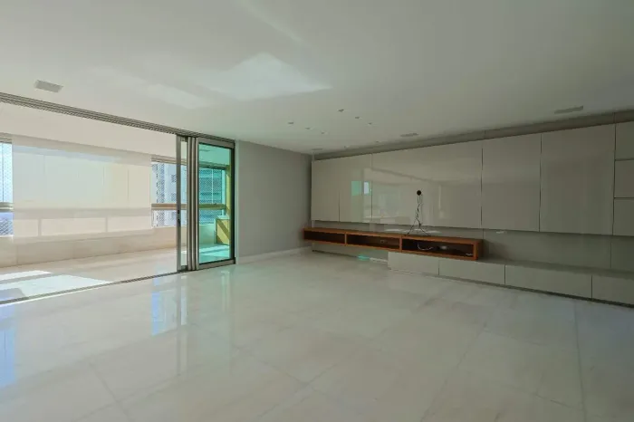 Apartamento de altissimo padrão, de 4 suítes à venda no Belvedere!