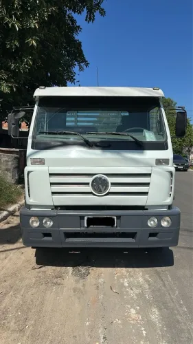 Caminhão VW/17.210 MOTOR CUMMINS