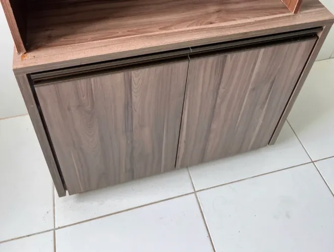 Armário 2 portas
