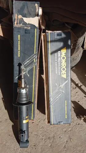Amortecedor dianteiro L200 triton