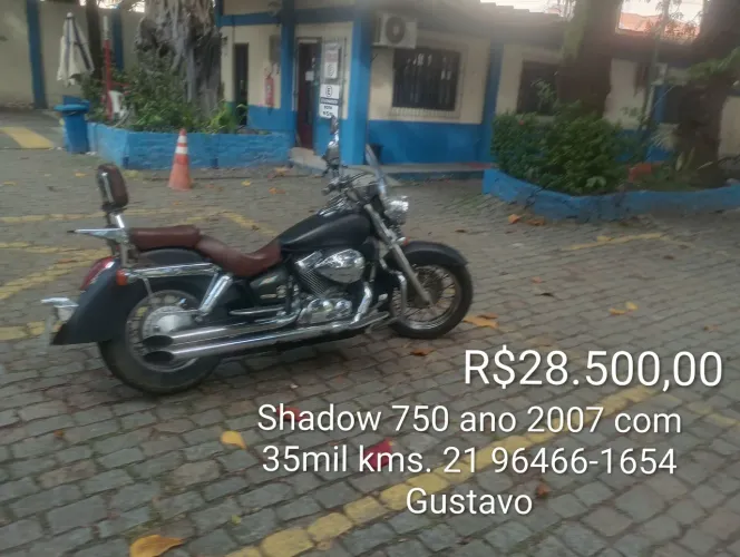 Shadow 750 pouco quilometragem e bem equipada 