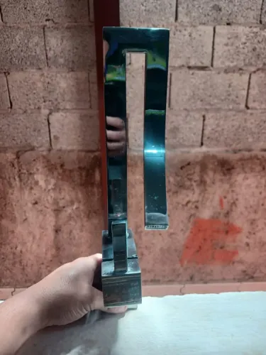 Torneira pia banheiro