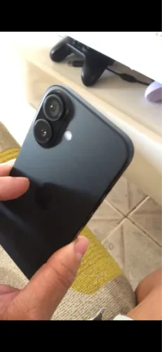 iPhone 16 preto 128Gb