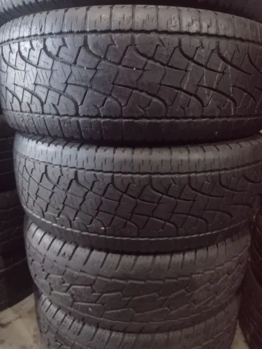 Pneus 255/60/18 Pirelli Scorpions