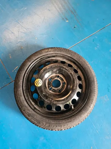 Pneu fino aro 16 GM
