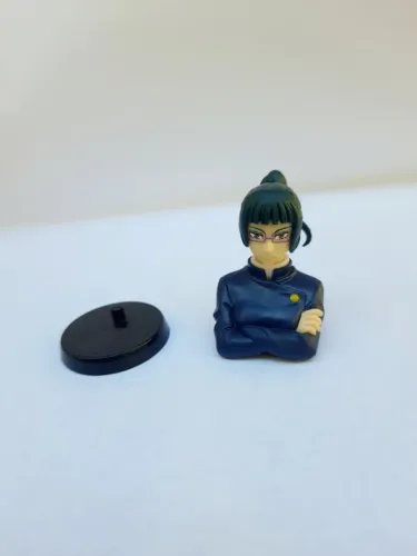 Action figure Maki Zennin busto gachapon Jujutsu Kaisen original do Japão sem cápsula