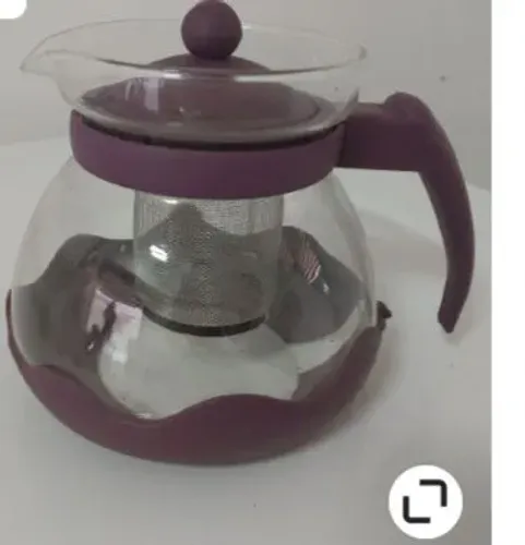 Chaleira de vidro e infusor