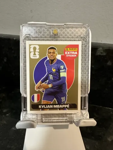 Mbappé Legend Gold