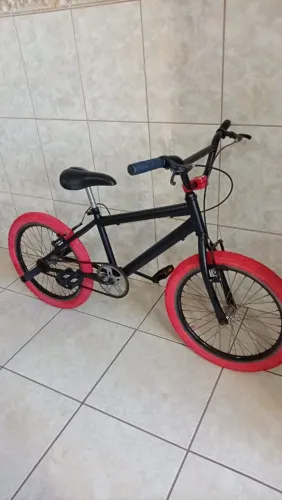 Bicicleta BMX aro 20