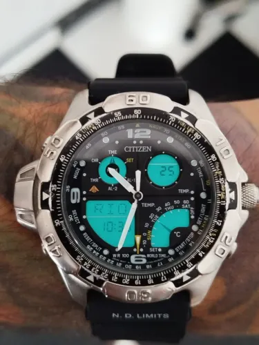 Relógio Citizen temperatura c720