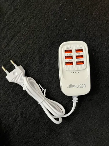 Carregador USB Rápido 6 em 1 - Estação de Carregamento Inteligente