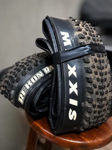 Pneu maxxis Recon Race