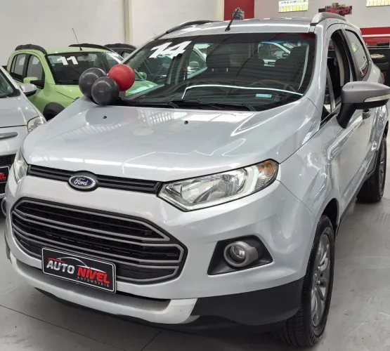 Ford Ecosport Freestyle 1.6 16V Flex 5P 2014
