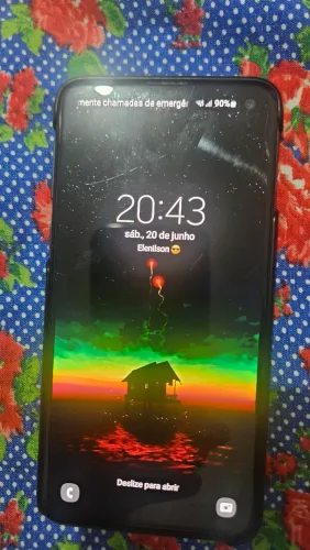 Samsung s10e