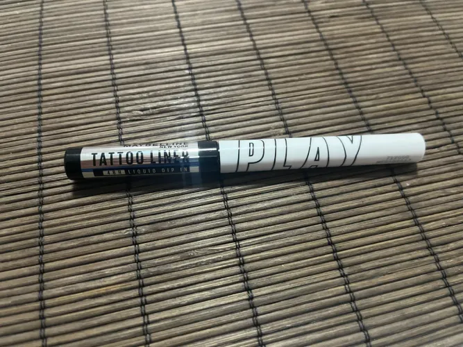 Delineador Tattoo Liner Play Maybelline