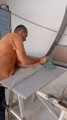 Pedreiro Mestre de obras profissional
