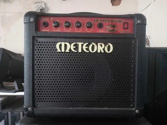 Amplificador Meteoro Demolidor Fwb-20