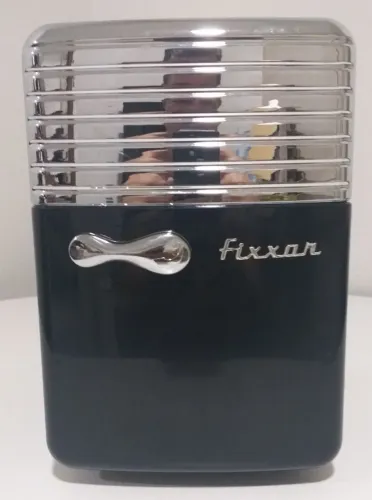 Mini Geladeira Fixxar 12v/220w para 8 latinas ( nova)
