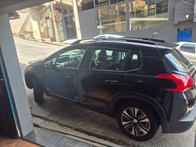 Peugeot 2008 Allure Pack 1.6 Flex 16V Aut. 2022