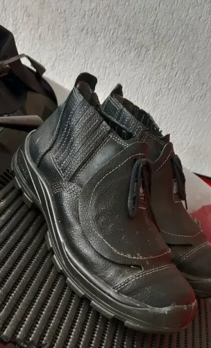 Bota de segurança nova resistente a óleo quente ácido choque número 42