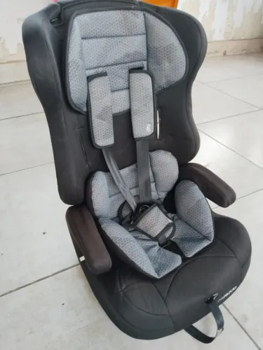 Cadeirinha para Carro Kiddo City Isofix Grafite 9 a 36 Kg