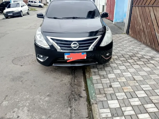 Nissan Versa SL 1.6 16V Flexstart 4P Aut. 2017