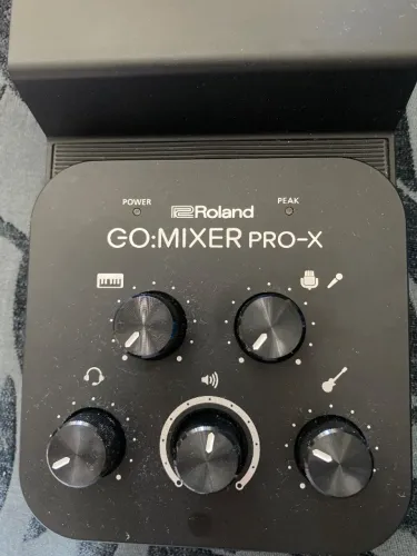 ROLAND MIXER PRO-X
