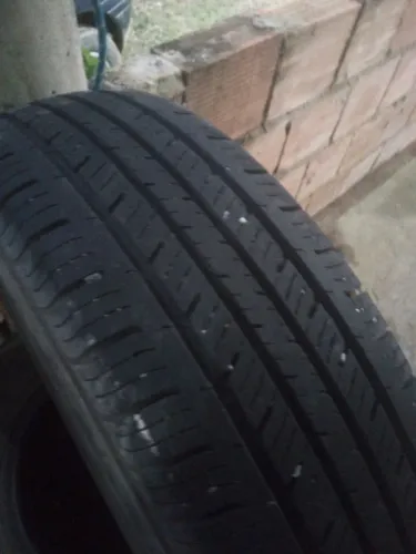 Vendo 4 peneu aro 14 radial,original