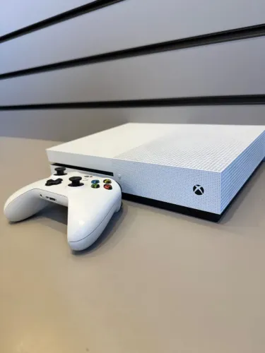 XBOX ONE S 1TB PRA CRIANÇAS
