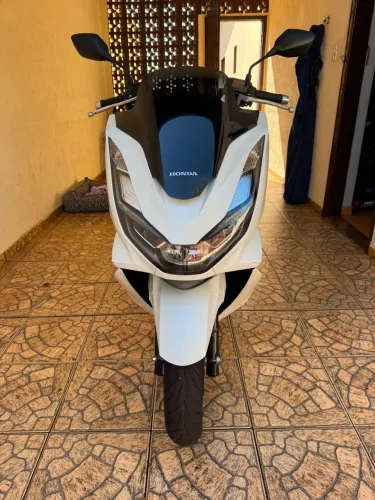 PCX 160 ÚNICA DONA