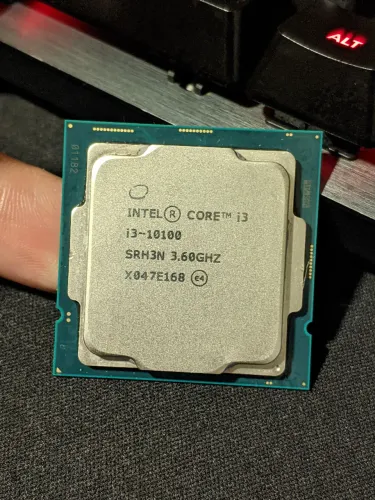 Processador Intel Core i3-10100 3.60GHz (Turbo 4.30GHz) 4/8