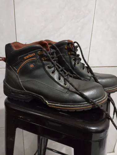 Bota Estilo Coturno 41