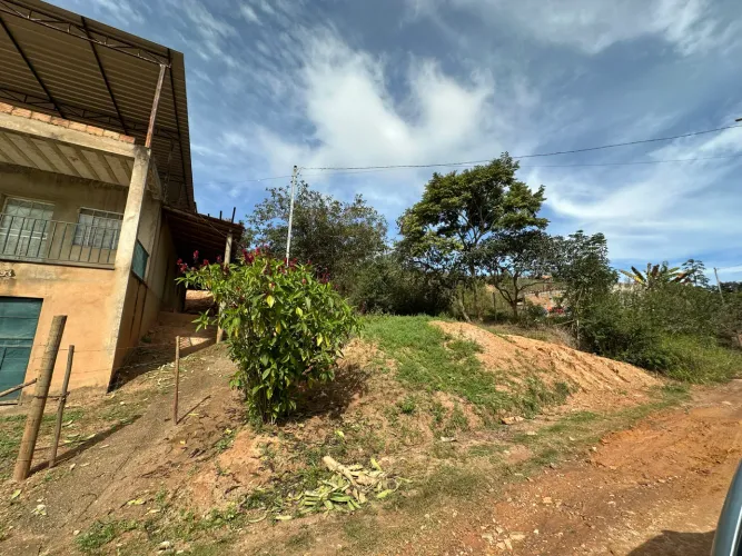 LOTE 360 m²