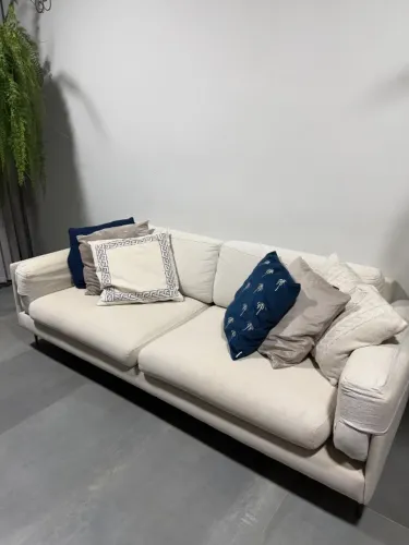 Sofa de linho tamanho 2,10