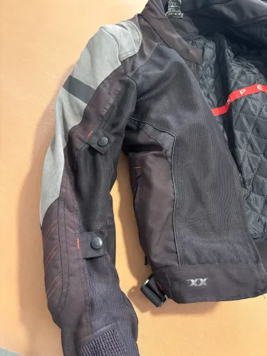 Jaqueta de Motociclista Texx Four Season Preta e Cinza loop