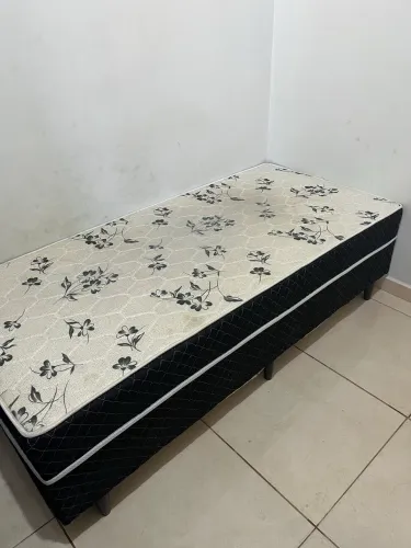 Cama solteiro