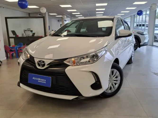 Toyota Yaris XL 1.5 Flex 16V 5P Aut. 2024
