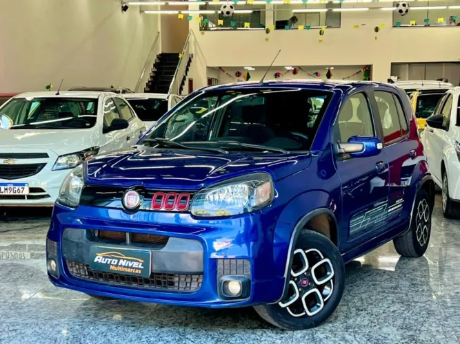 Fiat Uno Sporting 1.4 EVO Fire Flex 8V 4P 2015