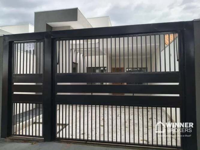 Casa à venda, 82 m² por R$ 430.000,00 - Conjunto Habitacional Requião - Maringá/PR