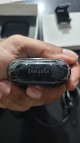 Vendo fones de ouvido buds 3 fe