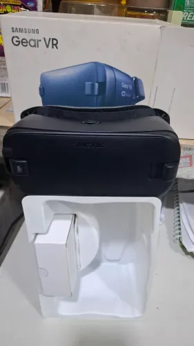 Samsung Gear VR na Caixa